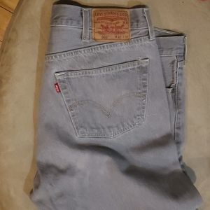 Levi jeans